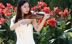 久久亚洲精品AV无码四区